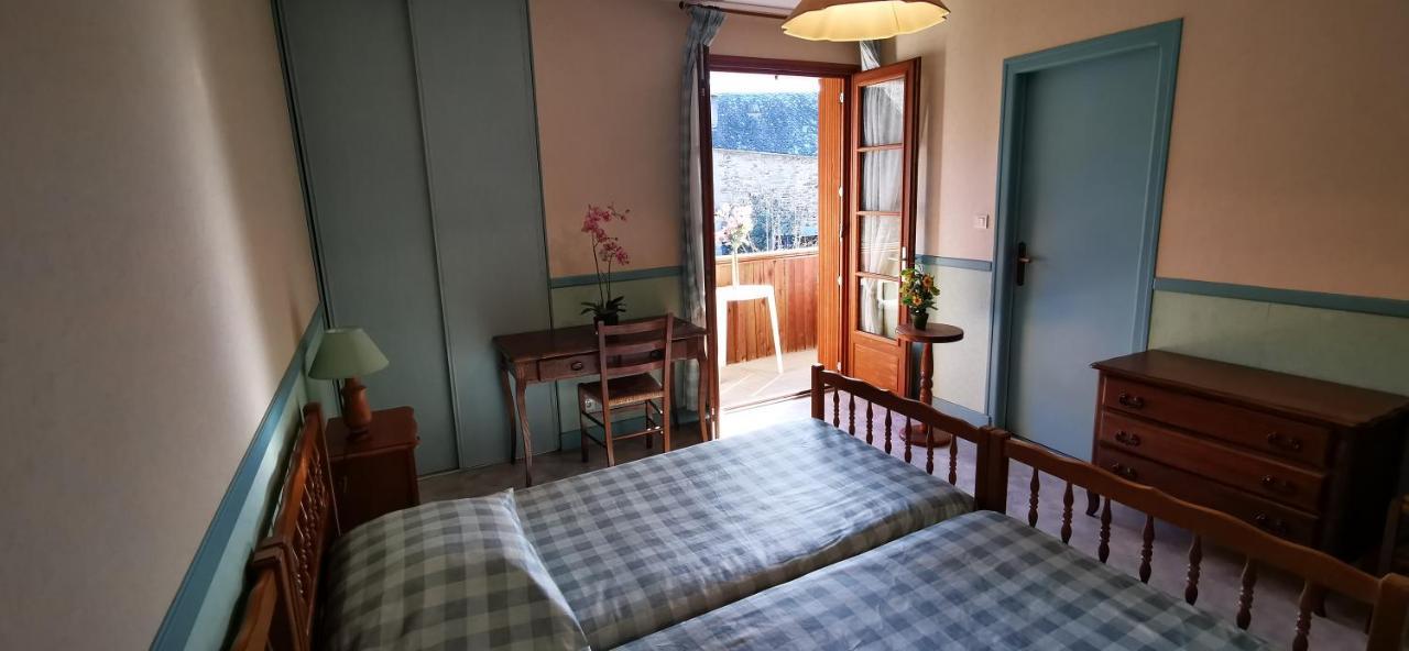 Le Fidele Bed & Breakfast Saint-Chamant Eksteriør bilde