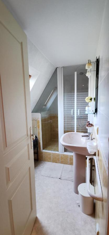 Le Fidele Bed & Breakfast Saint-Chamant Eksteriør bilde